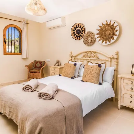 Casa Luna Villa