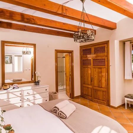 Casa Luna
