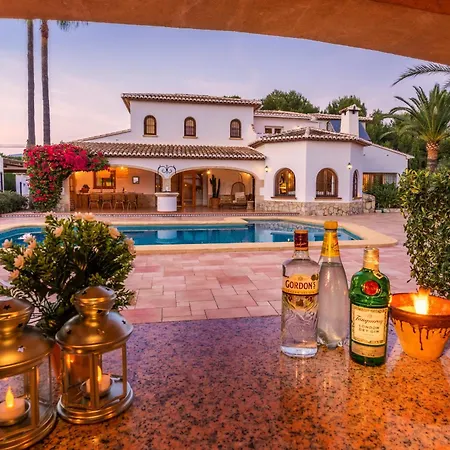 Casa Luna Villa