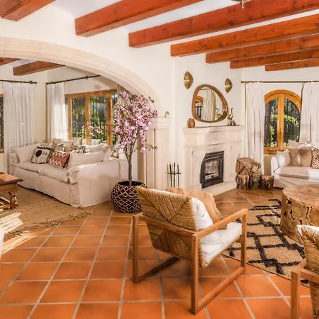 Casa Luna